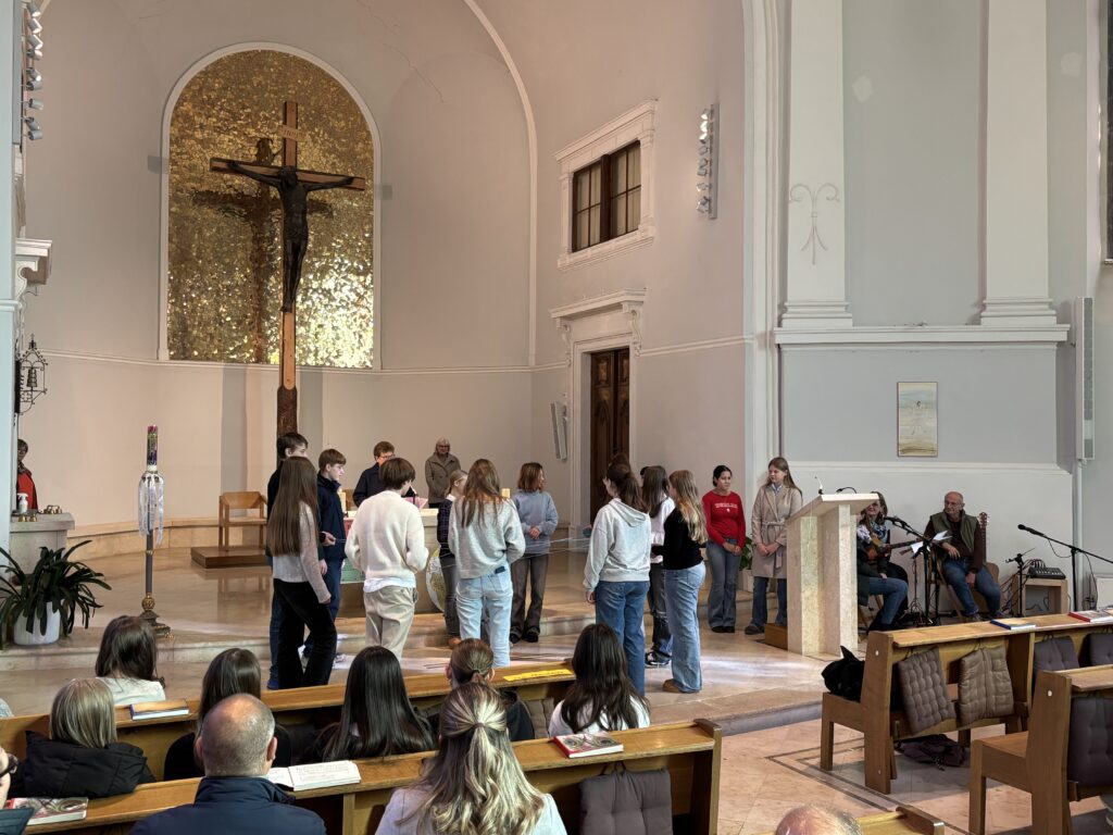 Weltmissionssonntag, Wortgottesfeier mit Firmlingen, 19.10.2025 (c) O.Meidl