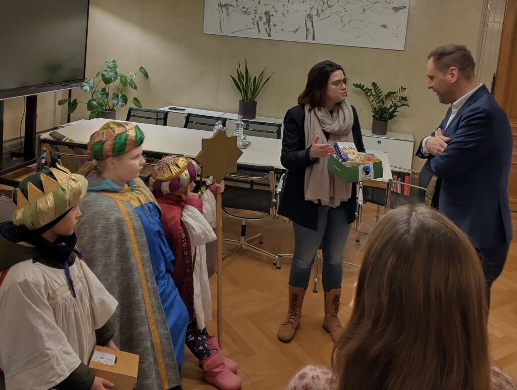 Sternsinger 26, Besuch SPÖ Klubobmann Kucher (c) Brigitte Knell