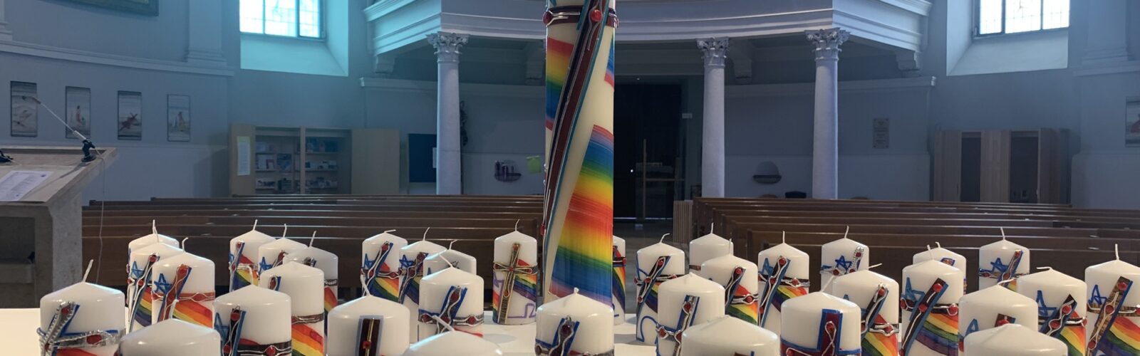 Osterkerzen 2026 (c) Nina Chalupsky